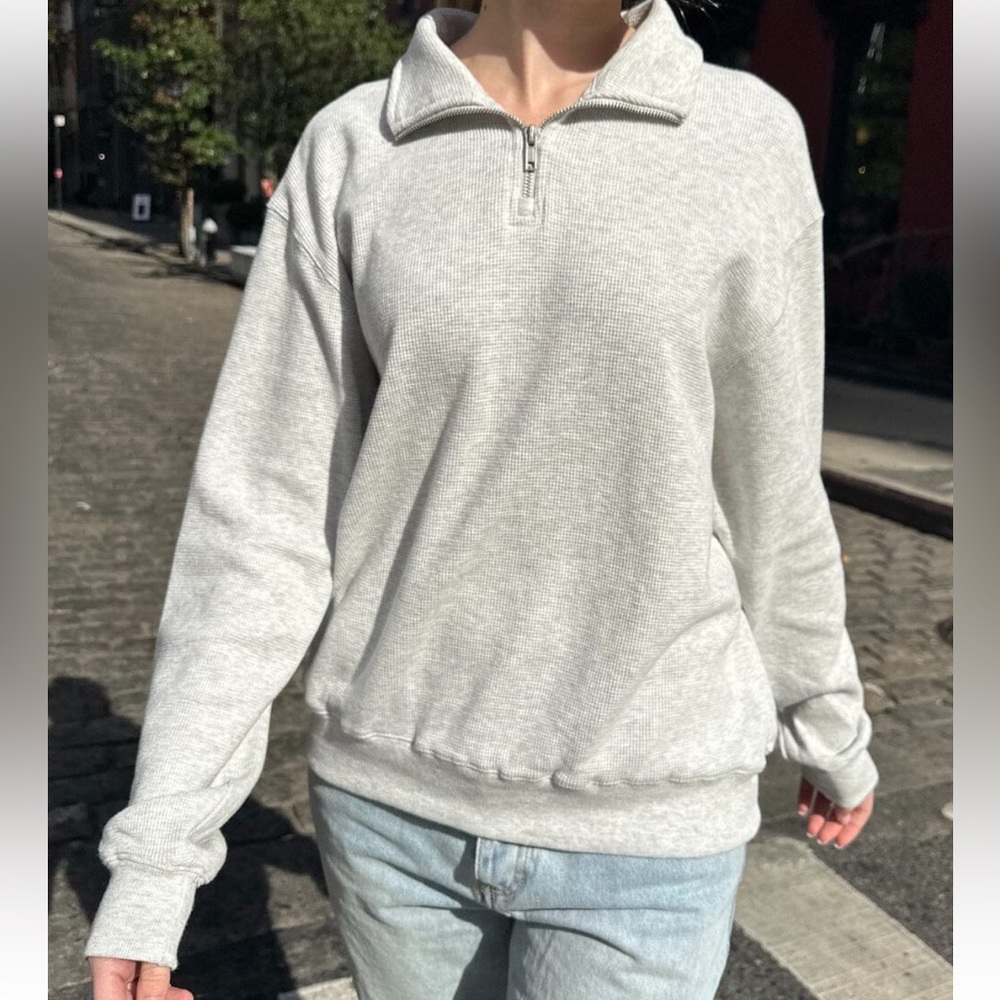 Brandy Melville Missy Thermal Pullover